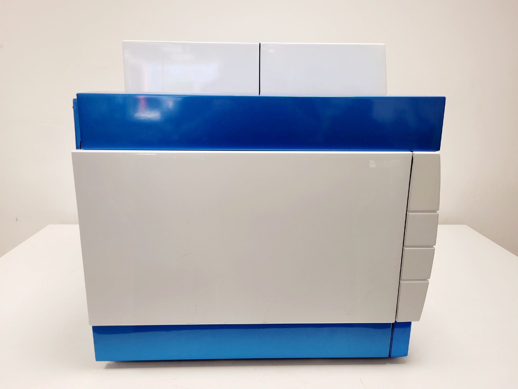Image of Biotage PyroMark MD Instrument Pyrosequencing System w/ Accessories