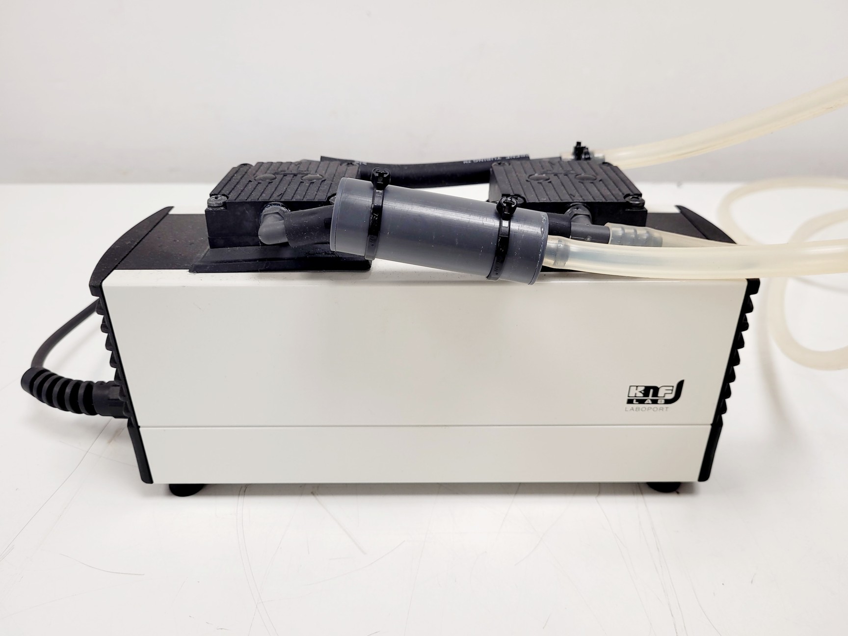 Image of Biotage PyroMark MD Instrument Pyrosequencing System w/ Accessories