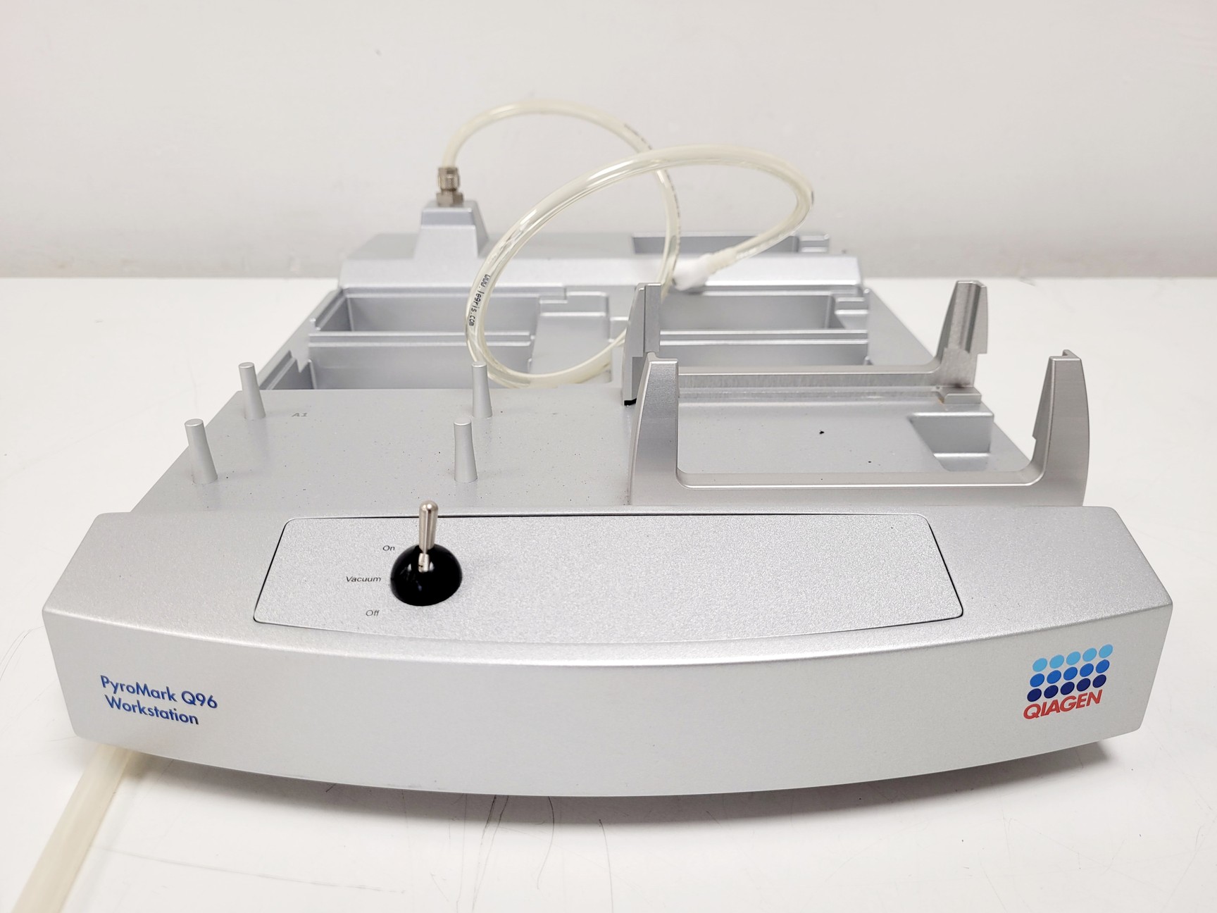 Image of Biotage PyroMark MD Instrument Pyrosequencing System w/ Accessories