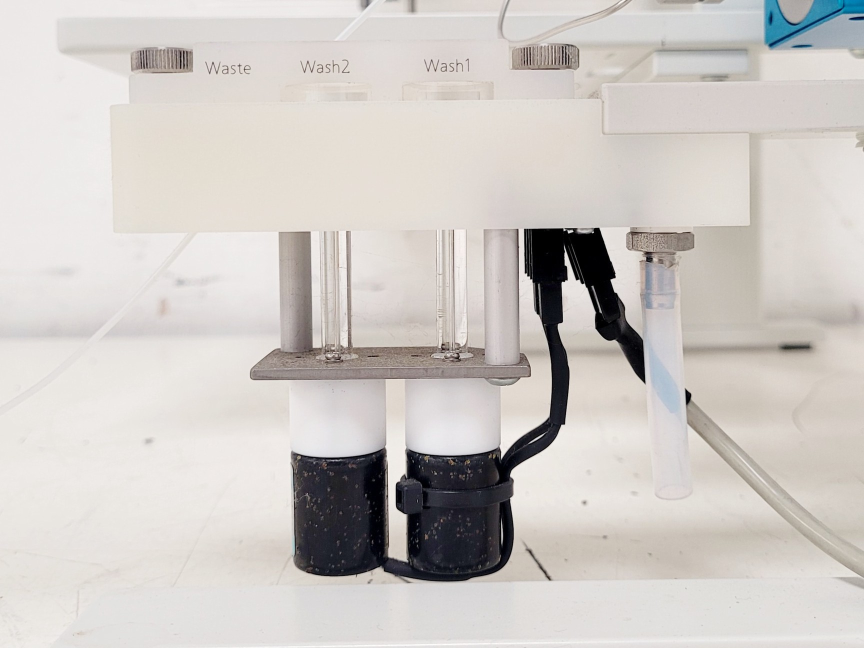 Image of Waters 2777C Sample Manager Autosampler Lab
