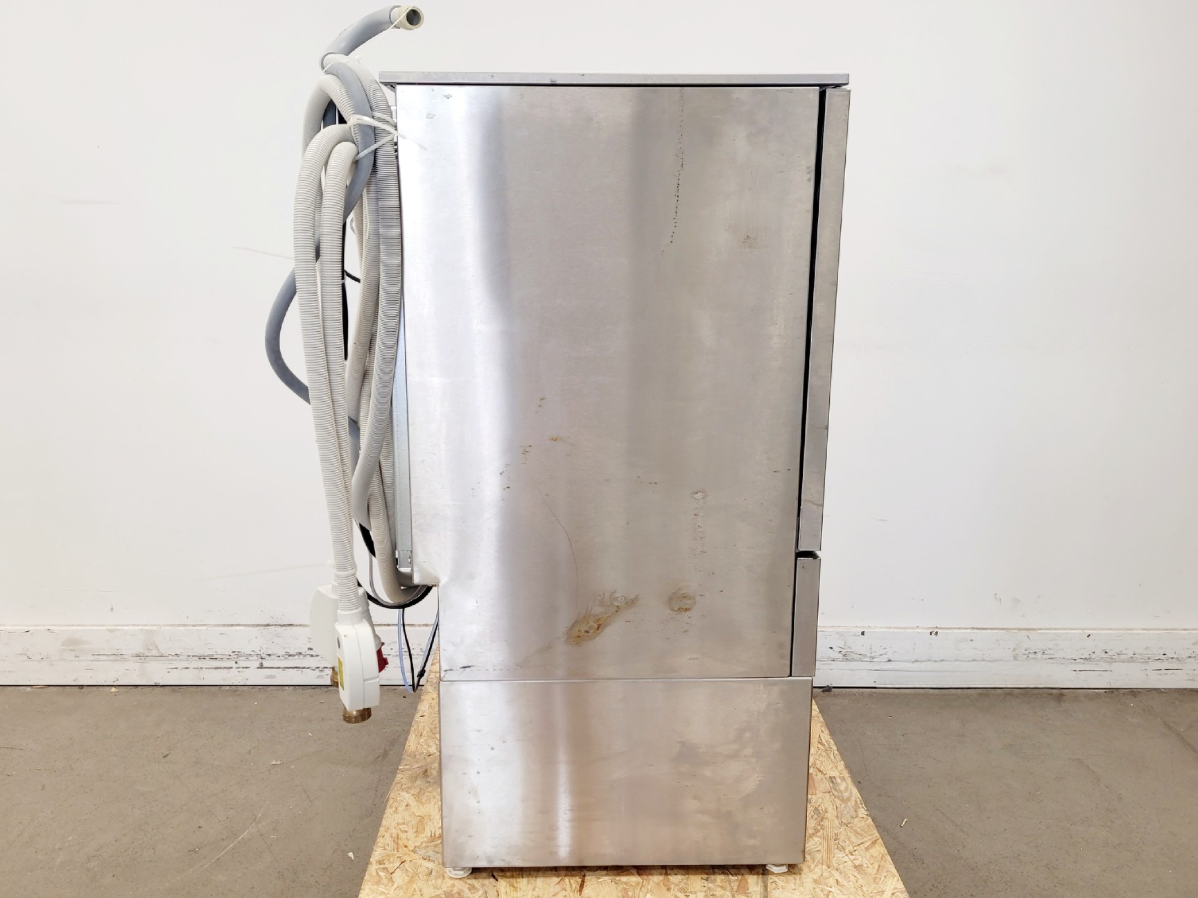 Image of Miele Professional Lab Washer Type GG05 Model PG 8593