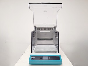 Thumbnail image of Jeiotech Lab Companion Mediline Incubated Shaker Model IST-3075R