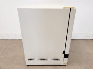 Thumbnail image of Sanyo MIR-162 Lab Incubator 