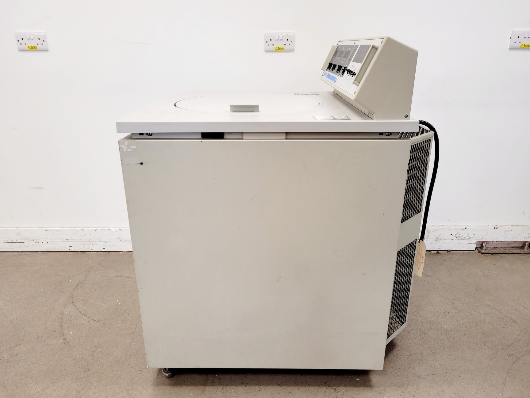 Image of Sorvall RC 5C Plus Centrifuge with Sorvall SA-600 Rotor Lab