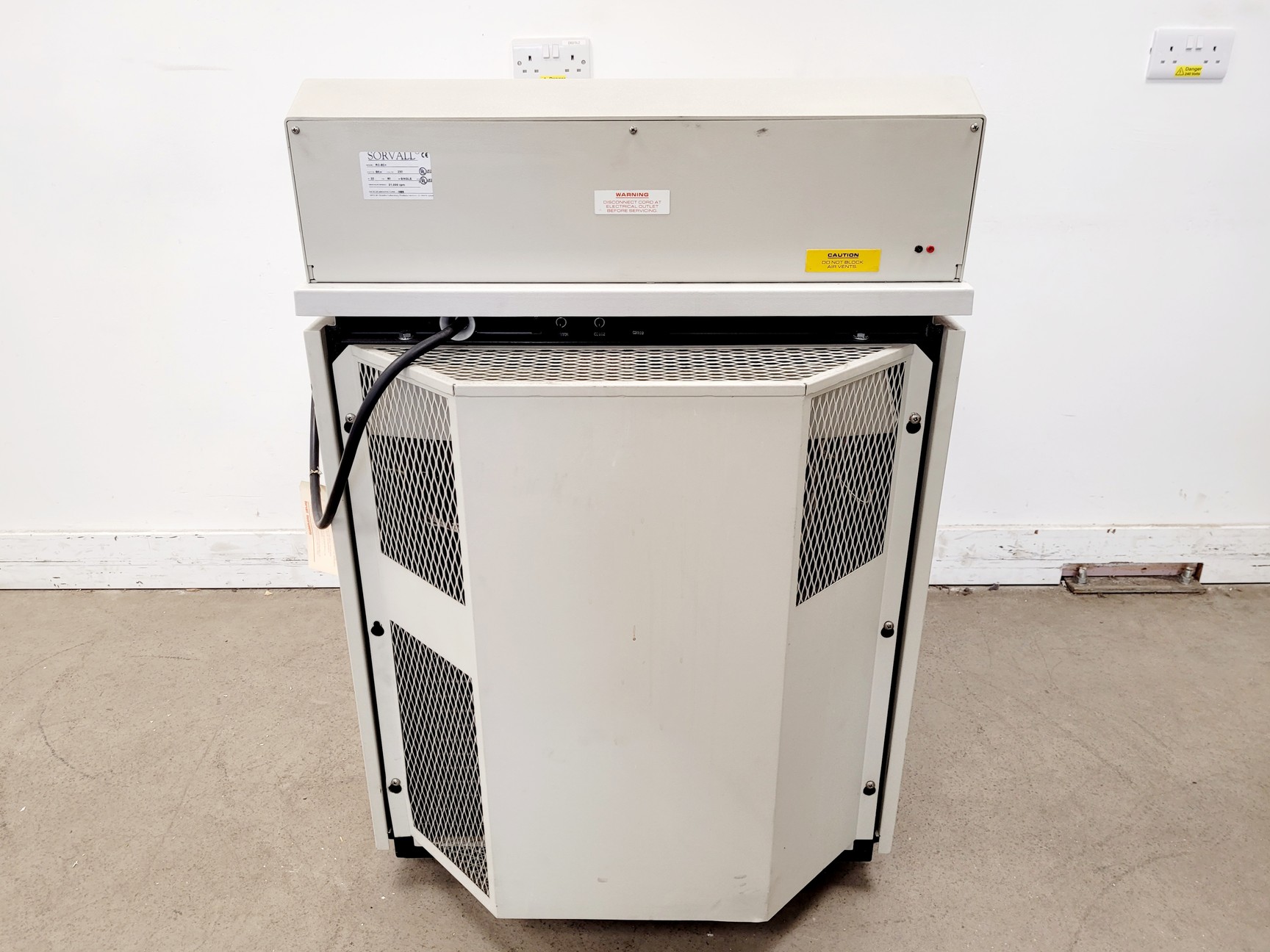 Image of Sorvall RC 5C Plus Centrifuge with Sorvall SA-600 Rotor Lab