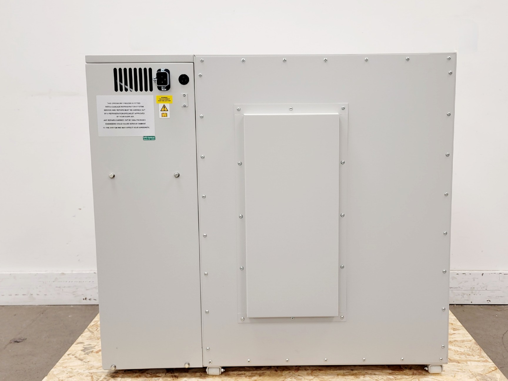 Image of Eppendorf CryoCube F101h-86 Ultra Low Temperature Freezer