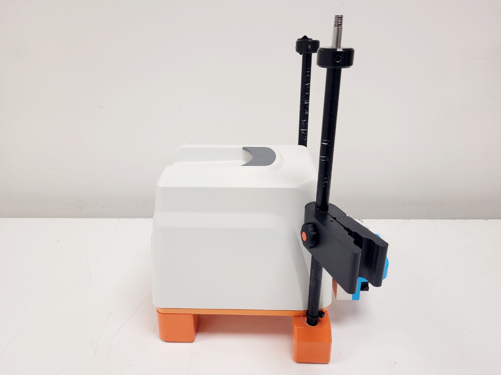 Image of SpectrumLabs KrosFlo KR2i TFF System w/ Masterflex Easyload-3