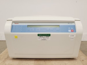 Image of Thermo Scientific Heraeus Megafuge 40 Centrifuge w/ 75003017 Rotor 4200RPM 