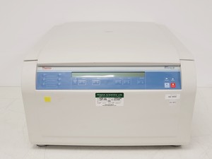 Image of Thermo Scientific Heraeus Megafuge 40 Centrifuge w/ 75003017 Rotor 4200RPM 