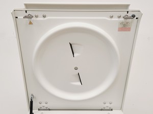 Thumbnail image of Thermo Scientific Heraeus Megafuge 40 Centrifuge w/ 75003017 Rotor 4200RPM 