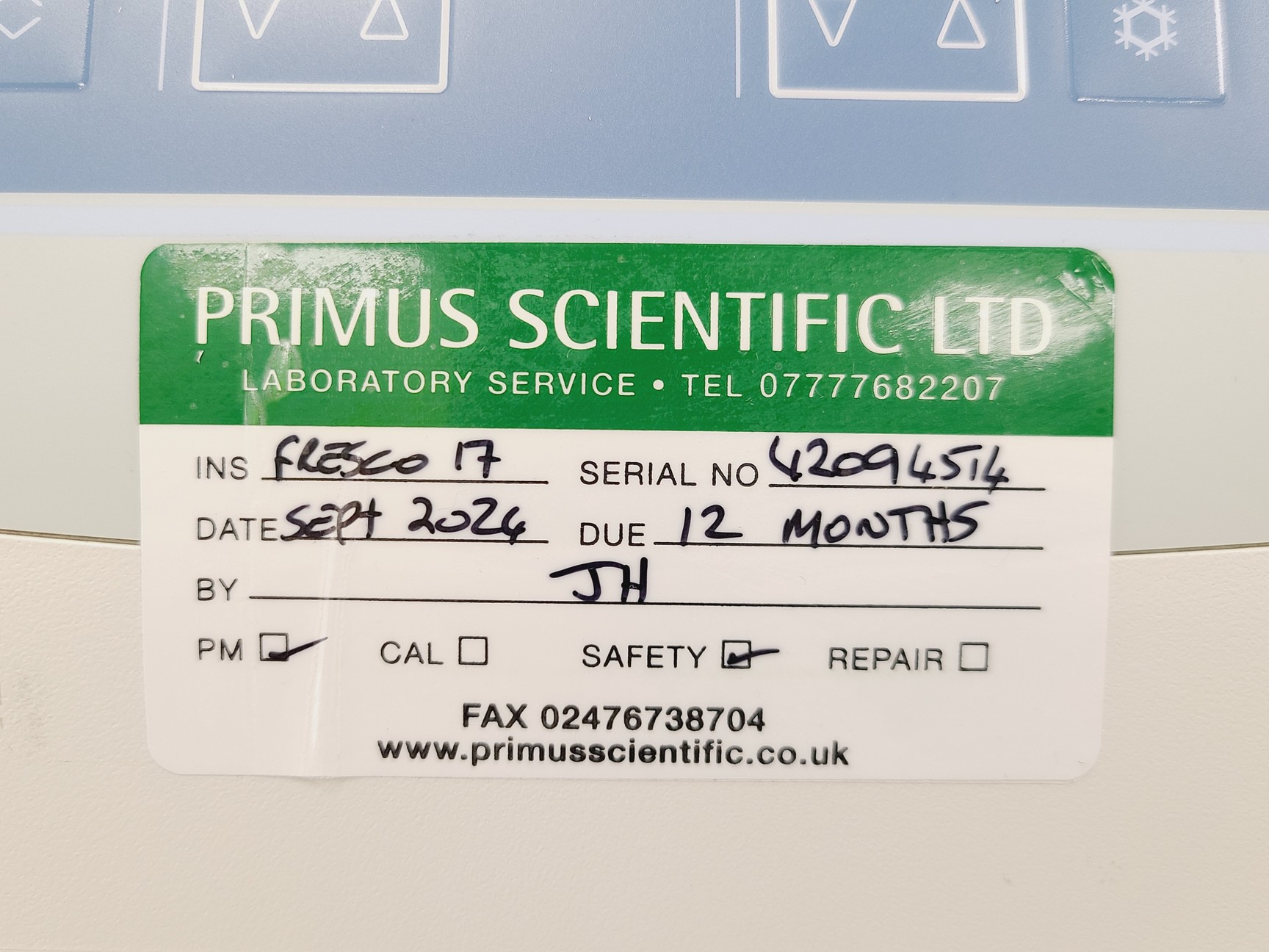 Image of Thermo Scientific Heraeus Fresco 17 Centrifuge w/ 75003410 Rotor 14800RPM
