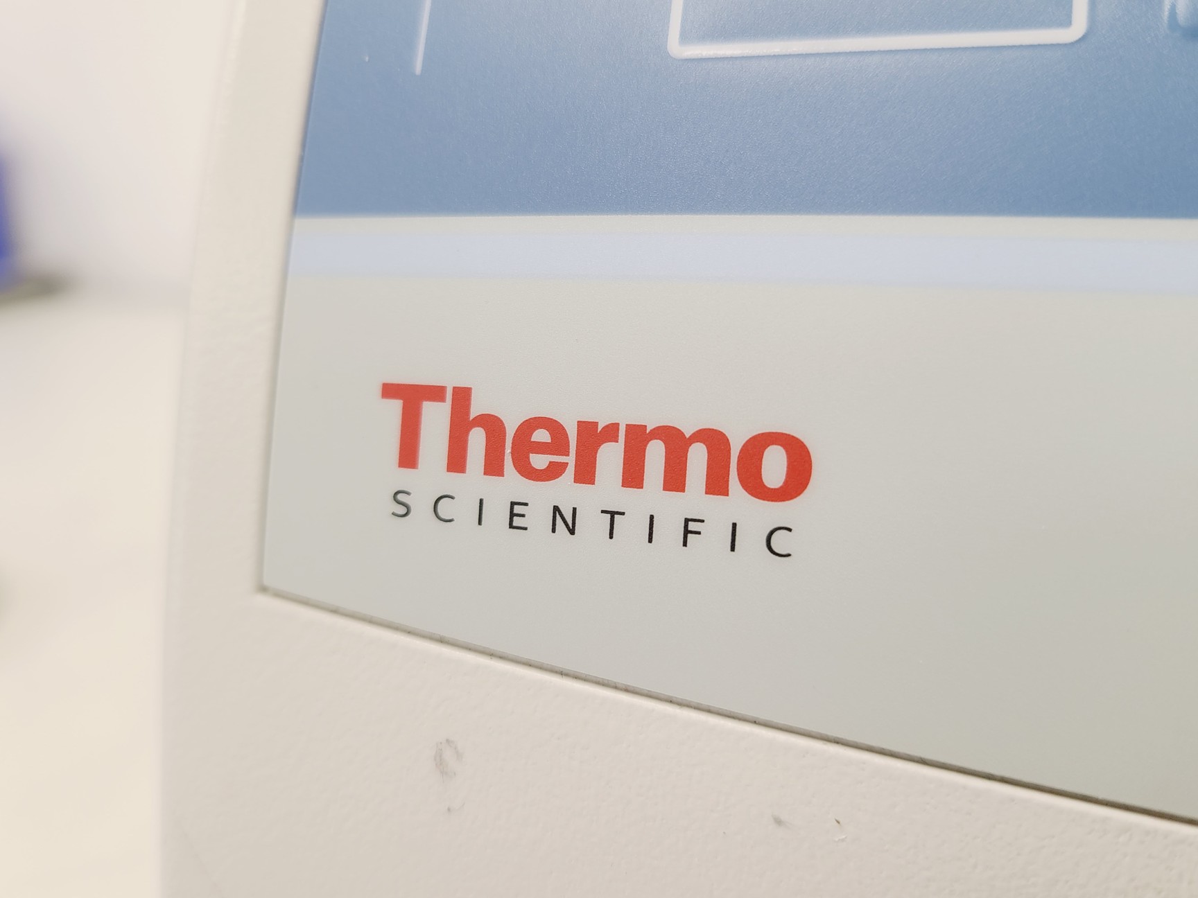 Image of Thermo Scientific Heraeus Fresco 17 Centrifuge w/ 75003410 Rotor 14800RPM