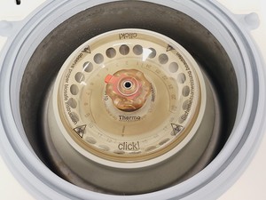 Thumbnail image of Thermo Scientific Heraeus Fresco 17 Centrifuge w/ 75003410 Rotor 14800RPM