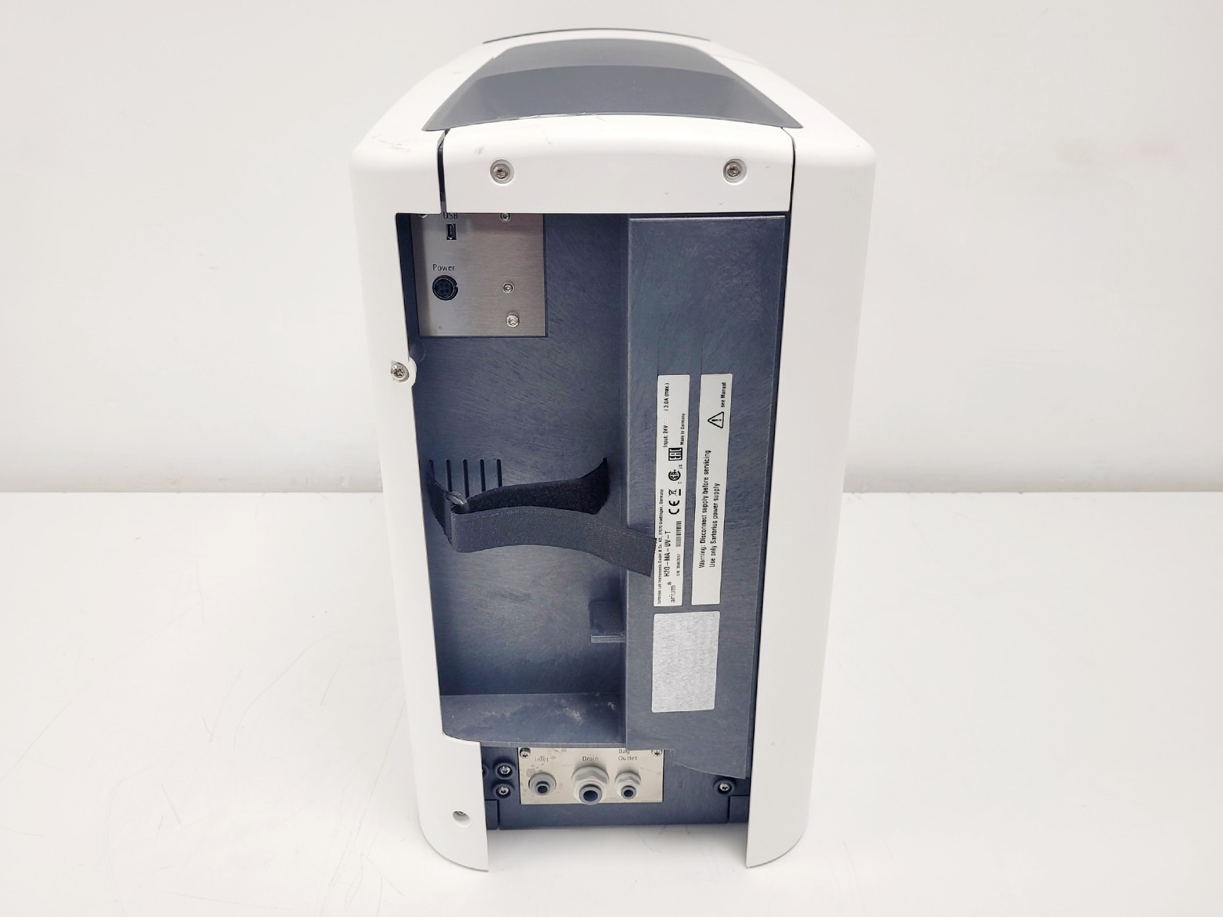 Image of Sartorius Arium Mini H20-MA-UV-T Water Purifier Lab