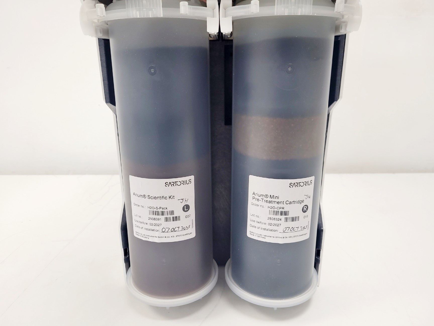 Image of Sartorius Arium Mini H20-MA-UV-T Water Purifier Lab