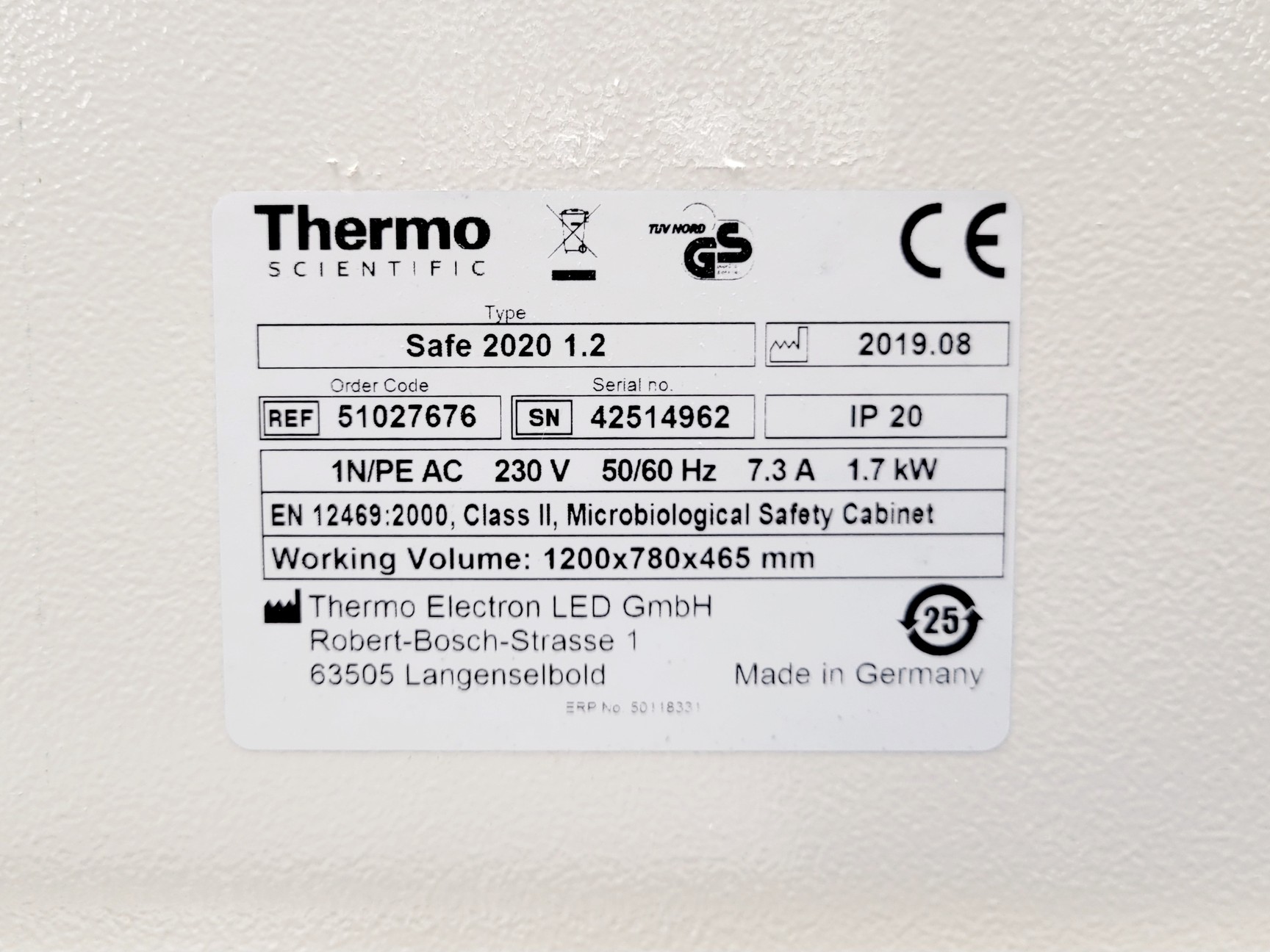 Image of Thermo Scientific Safe 2020 1.2 Safety Cabinet w/ Stand Lab