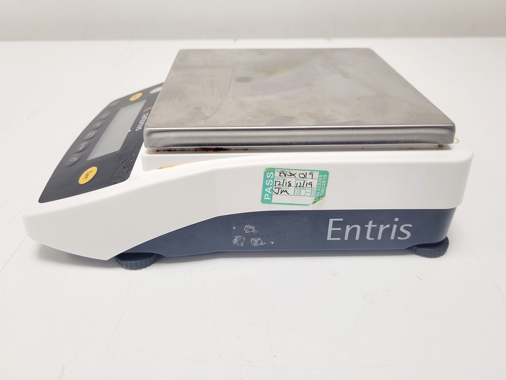 Image of Sartorius Entris Model 2201-1S 1dp Balance Lab