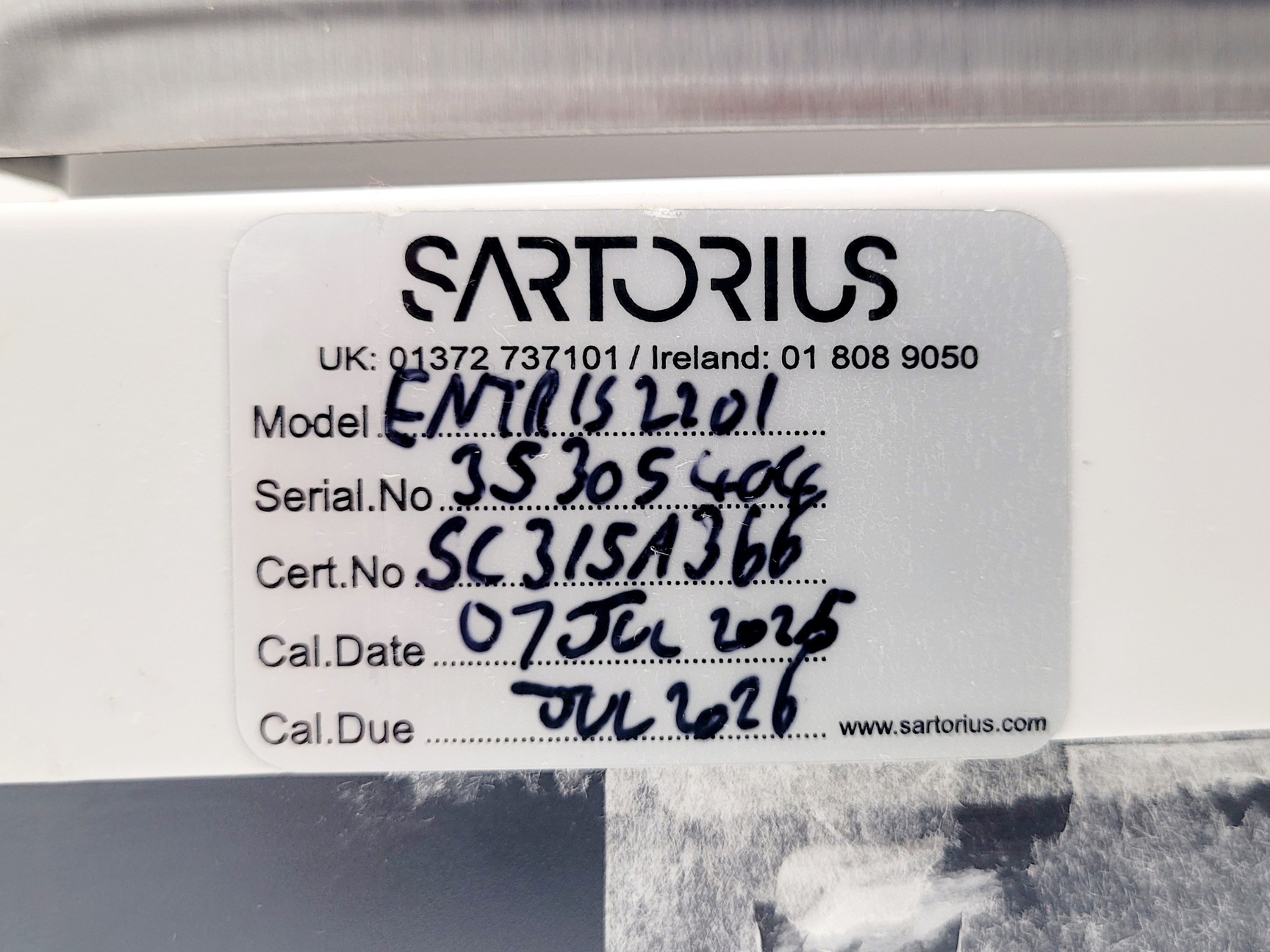 Image of Sartorius Entris Model 2201-1S 1dp Balance Lab