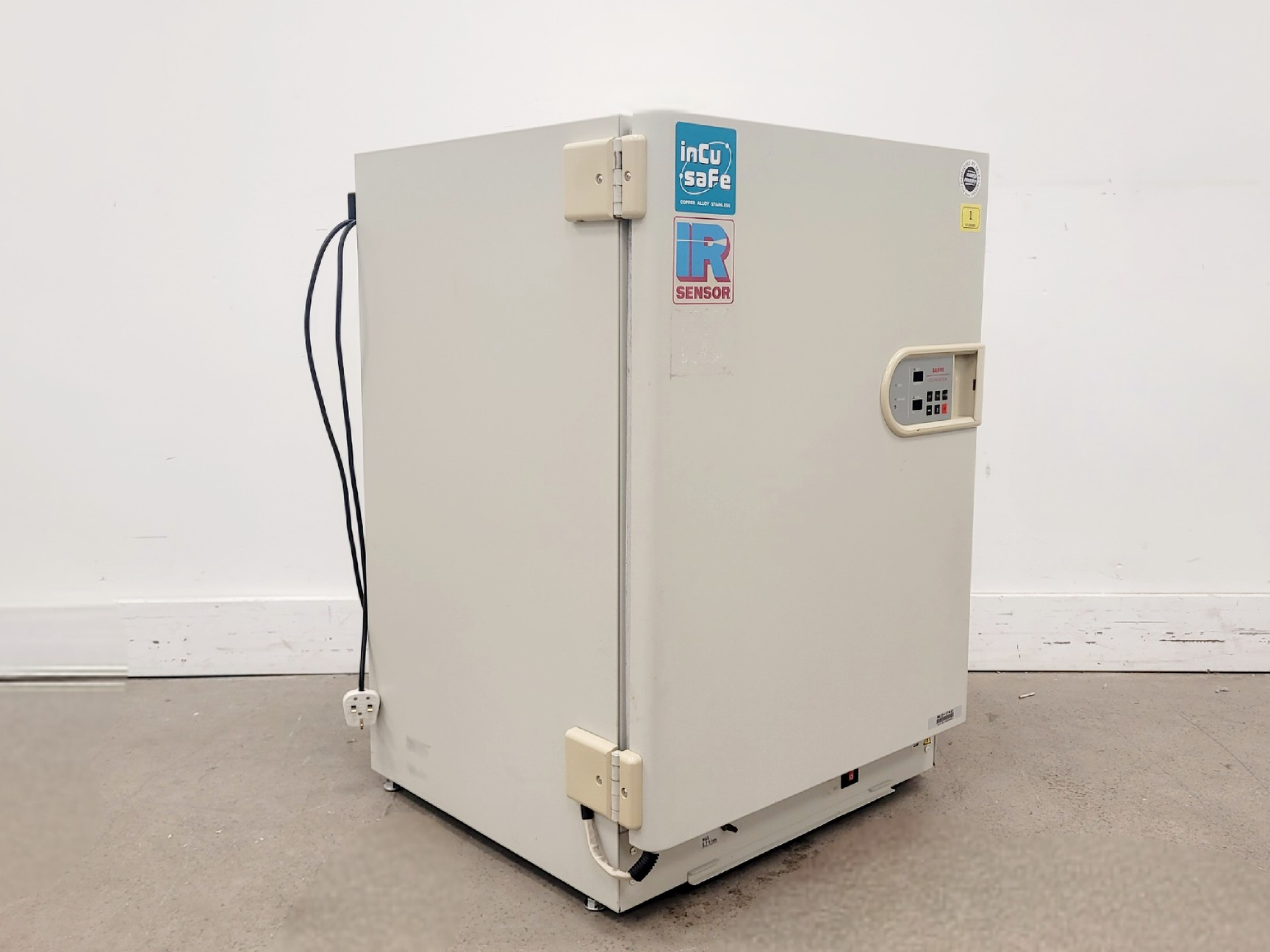 Image of Sanyo CO2 Incubator Model MCO-17AIC Lab