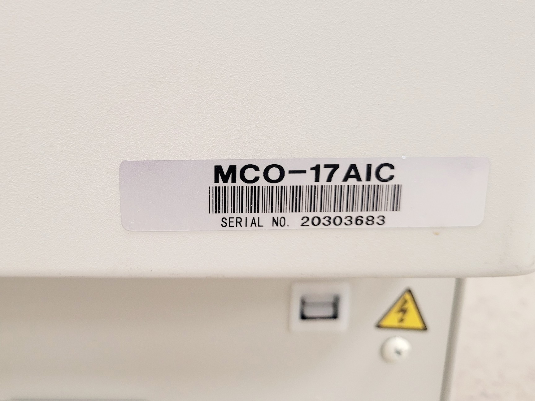 Image of Sanyo CO2 Incubator Model MCO-17AIC Lab