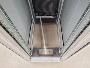 Thumbnail image of Emerson Network Power CoolDoor Server Rack P/N: DCD35A6E30A001