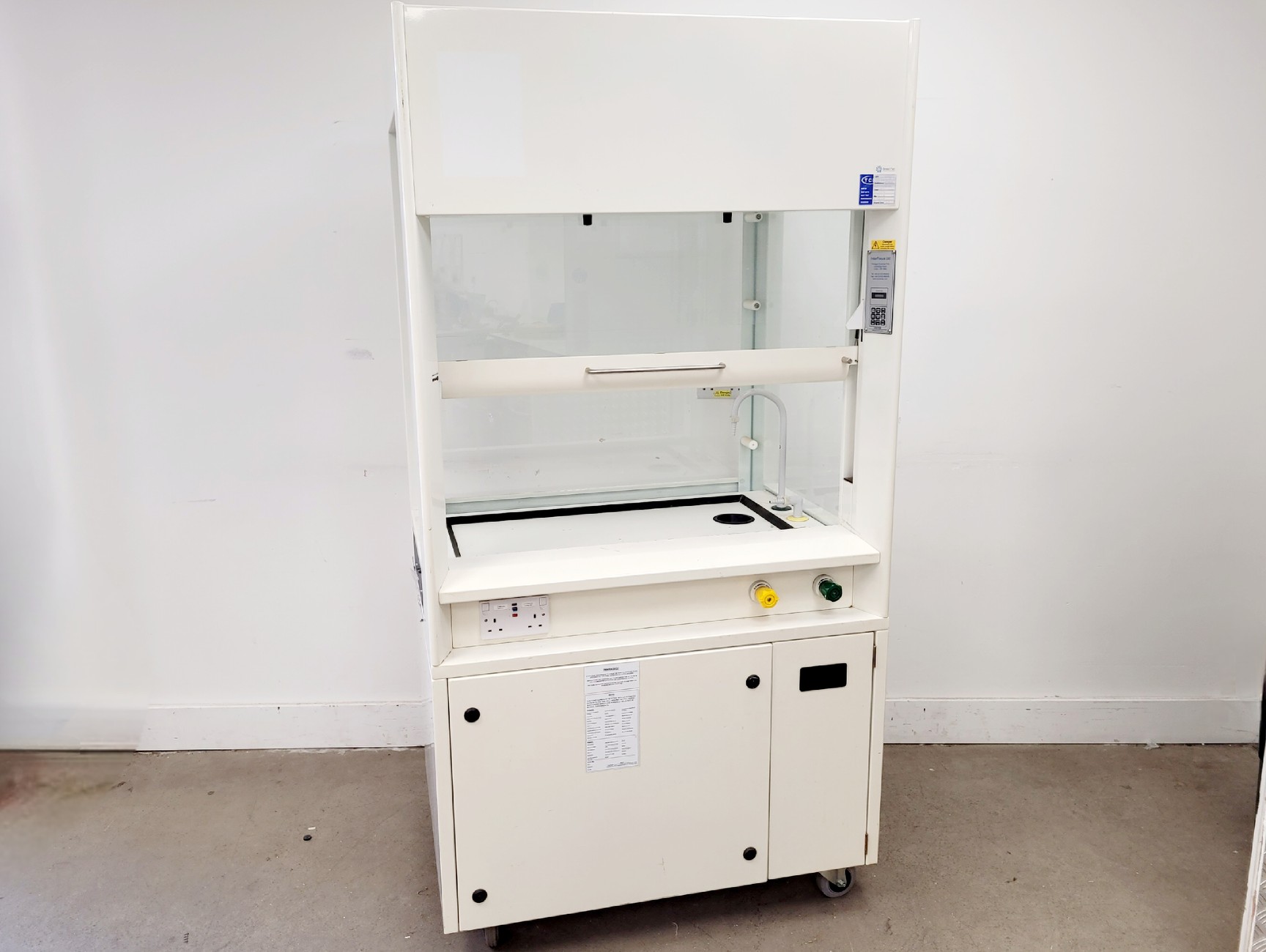 Image of Total Contaminant Solutions T.C.S 1000MR Ductless Fume Cupboard Lab
