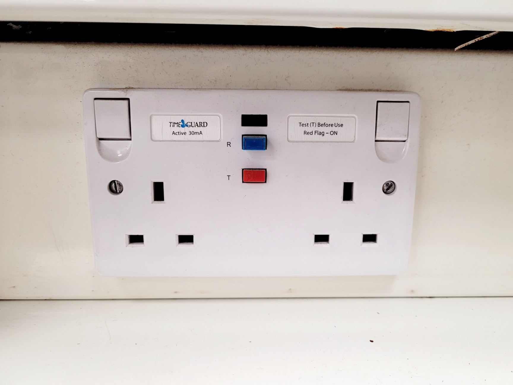 Image of Total Contaminant Solutions T.C.S 1000MR Ductless Fume Cupboard Lab