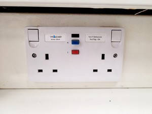 Thumbnail image of Total Contaminant Solutions T.C.S 1000MR Ductless Fume Cupboard Lab