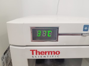Thumbnail image of Thermo Scientific HERATHERM IMC 18 Incubator Lab