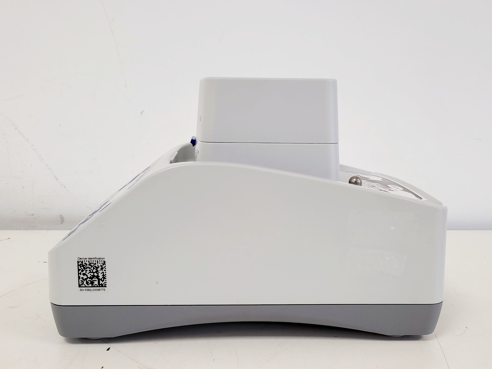 Image of Eppendorf ThermoMixer C Thermal Cycler w/ Microplate Block Lab