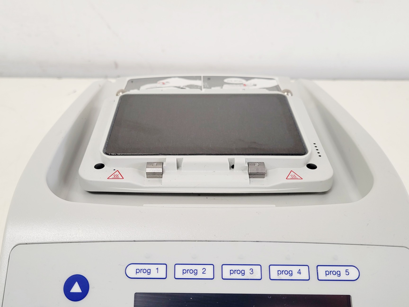 Image of Eppendorf ThermoMixer C Thermal Cycler w/ 0.5uL Block Lab
