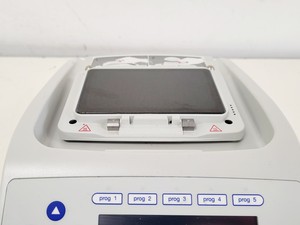 Thumbnail image of Eppendorf ThermoMixer C Thermal Cycler w/ 0.5uL Block Lab