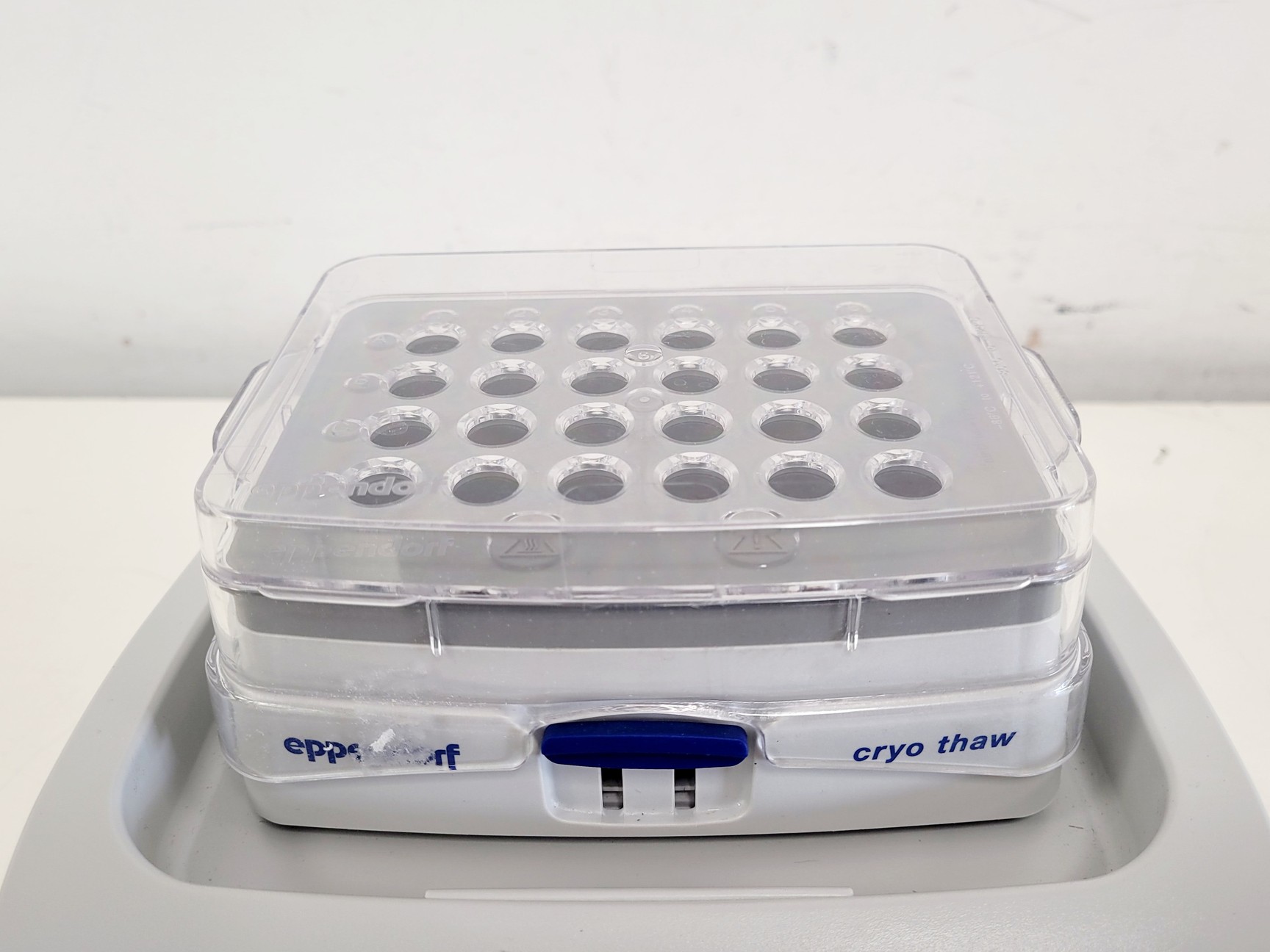 Image of Eppendorf ThermoMixer C Thermal Cycler w/ Cryo Thaw Block Lab