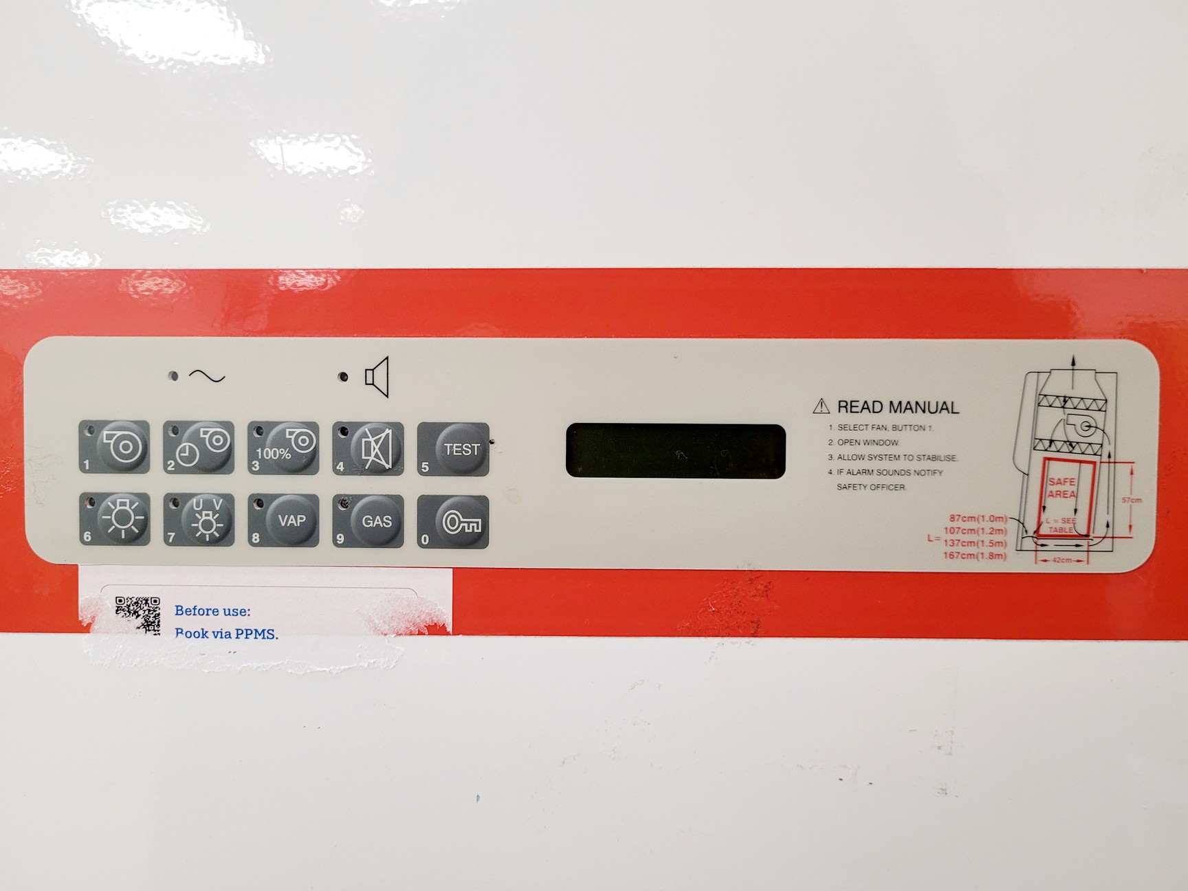 Image of Microflow Model M51424/2 Class II Biological Safety Cabinet Lab