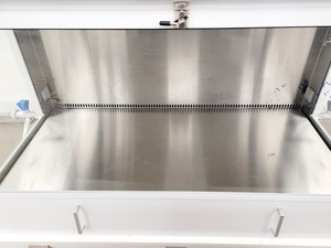 Thumbnail image of CAS BioMAT 2 1500 Class II Microbiological Safety Cabinet w/ Stand Lab