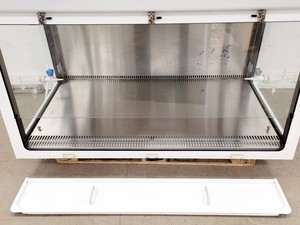Thumbnail image of CAS BioMAT 2 1500 Class II Microbiological Safety Cabinet w/ Stand Lab