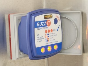 Thumbnail image of CAS BioMAT 2 1500 Class II Microbiological Safety Cabinet w/ Stand