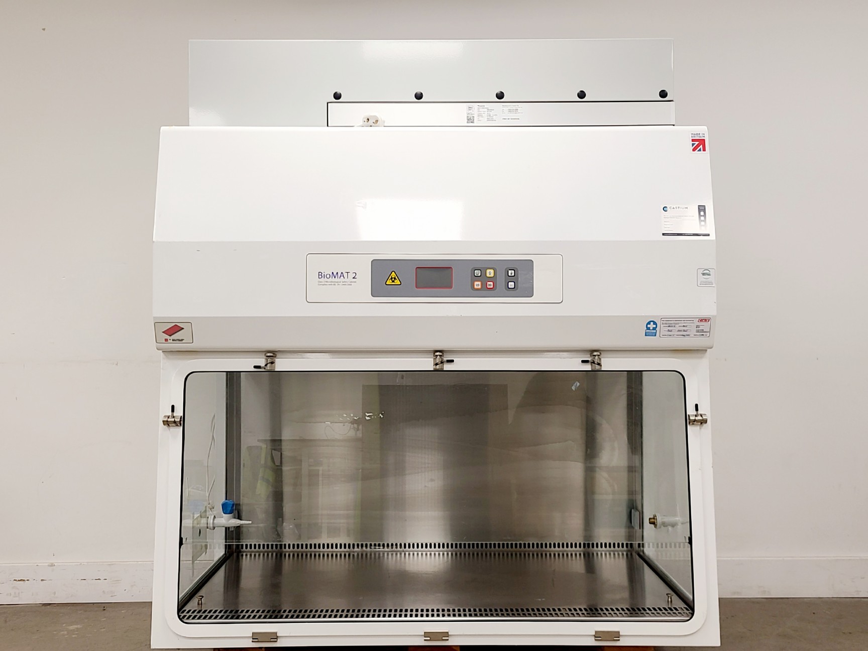 Image of CAS BioMAT 2 1500 Class II Microbiological Safety Cabinet w/ Stand
