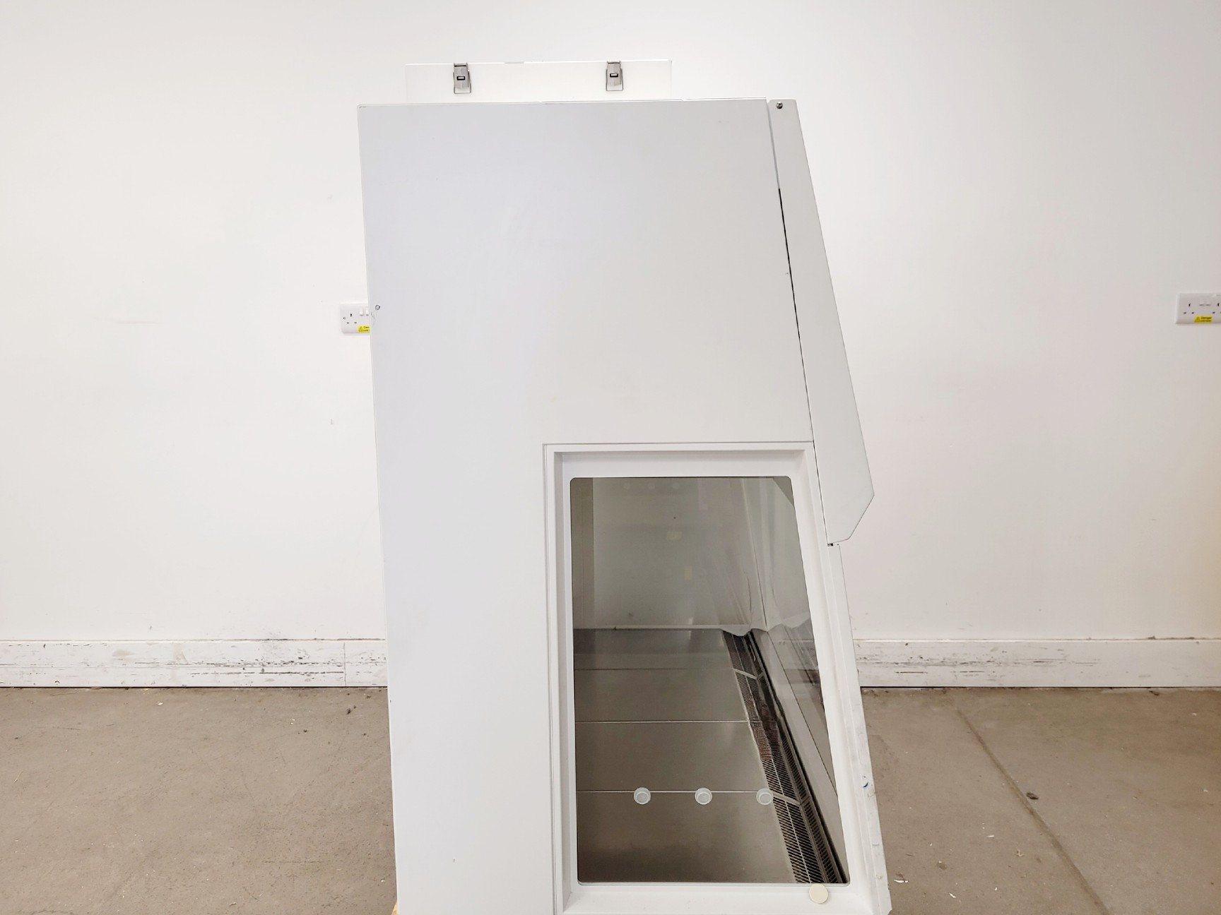 Image of Scanlaf Mars 1200 Class II Biological Safety Cabinet w/ Stand Lab