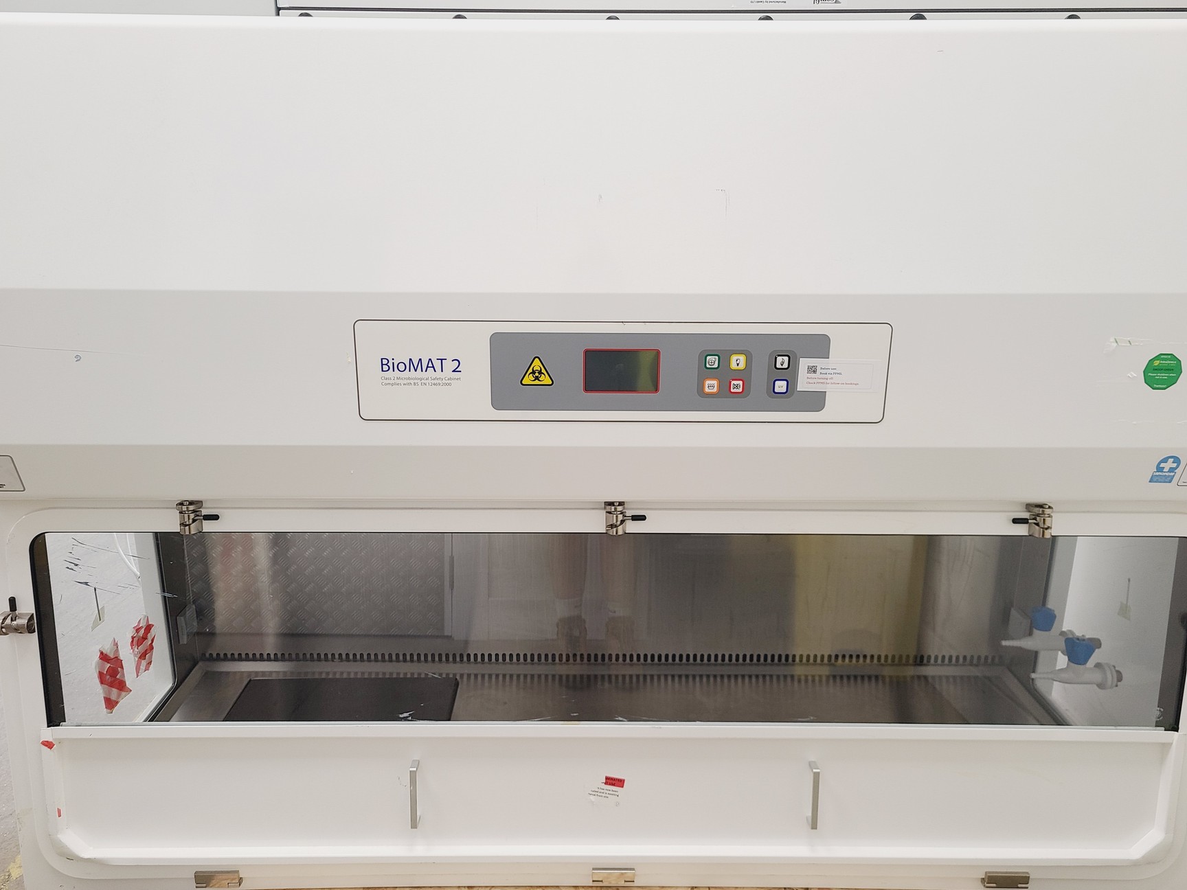 Image of CAS BioMAT 2 1800 Class II Microbiological Safety Cabinet Lab