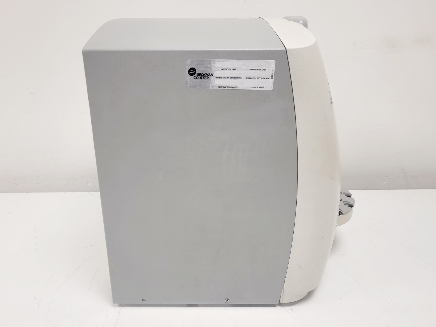 Image of Beckman Coulter Vi-Cell XR Cell Viability Analyzer Lab