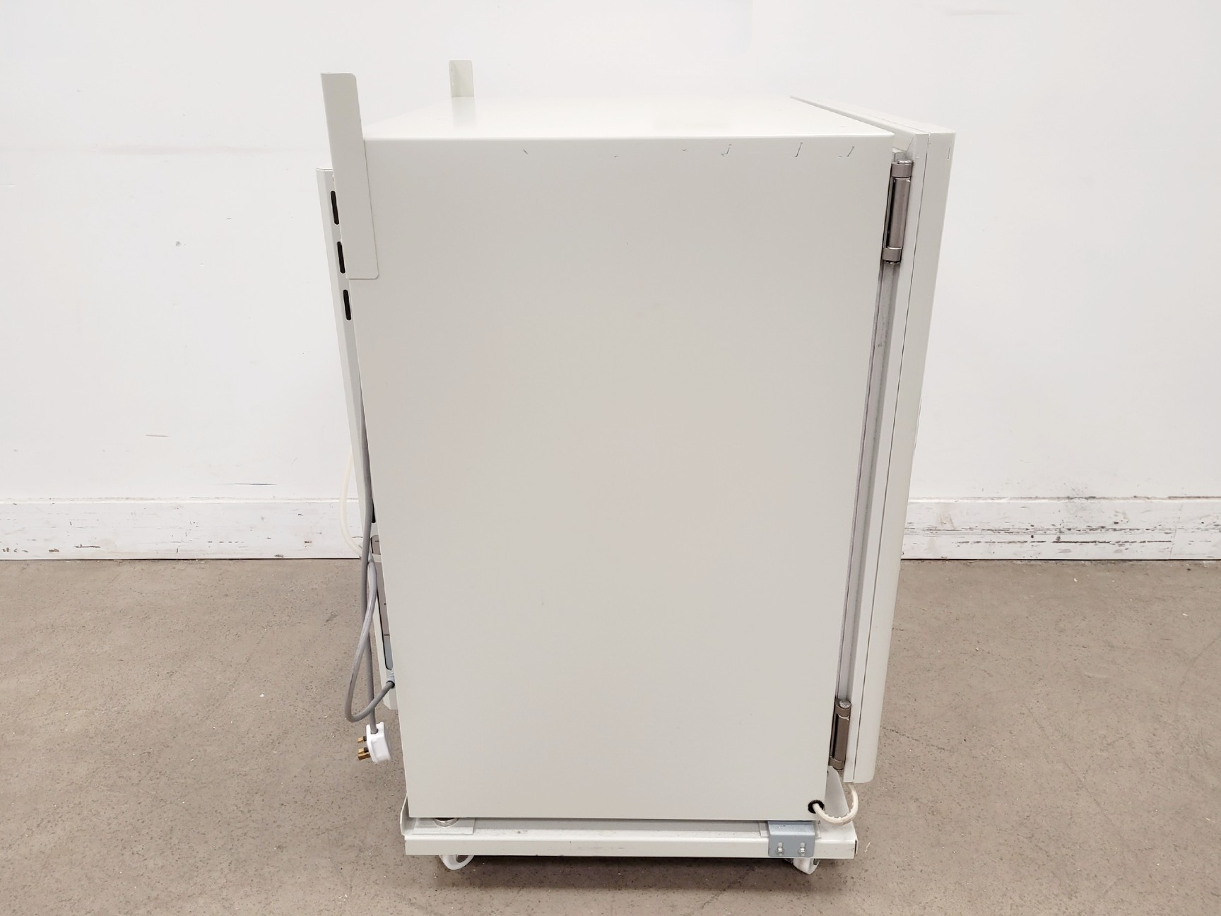 Image of Sanyo MCO-20AIC CO2 Laboratory Incubator Lab