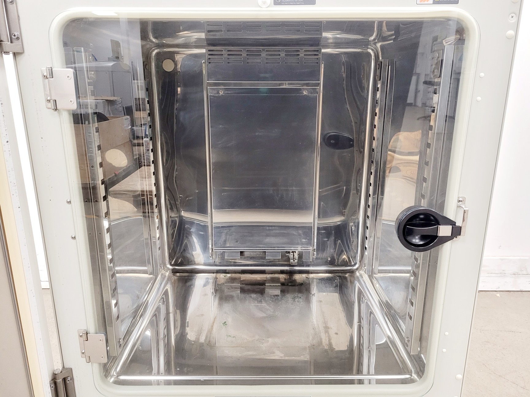 Image of Sanyo MCO-20AIC CO2 Laboratory Incubator Lab