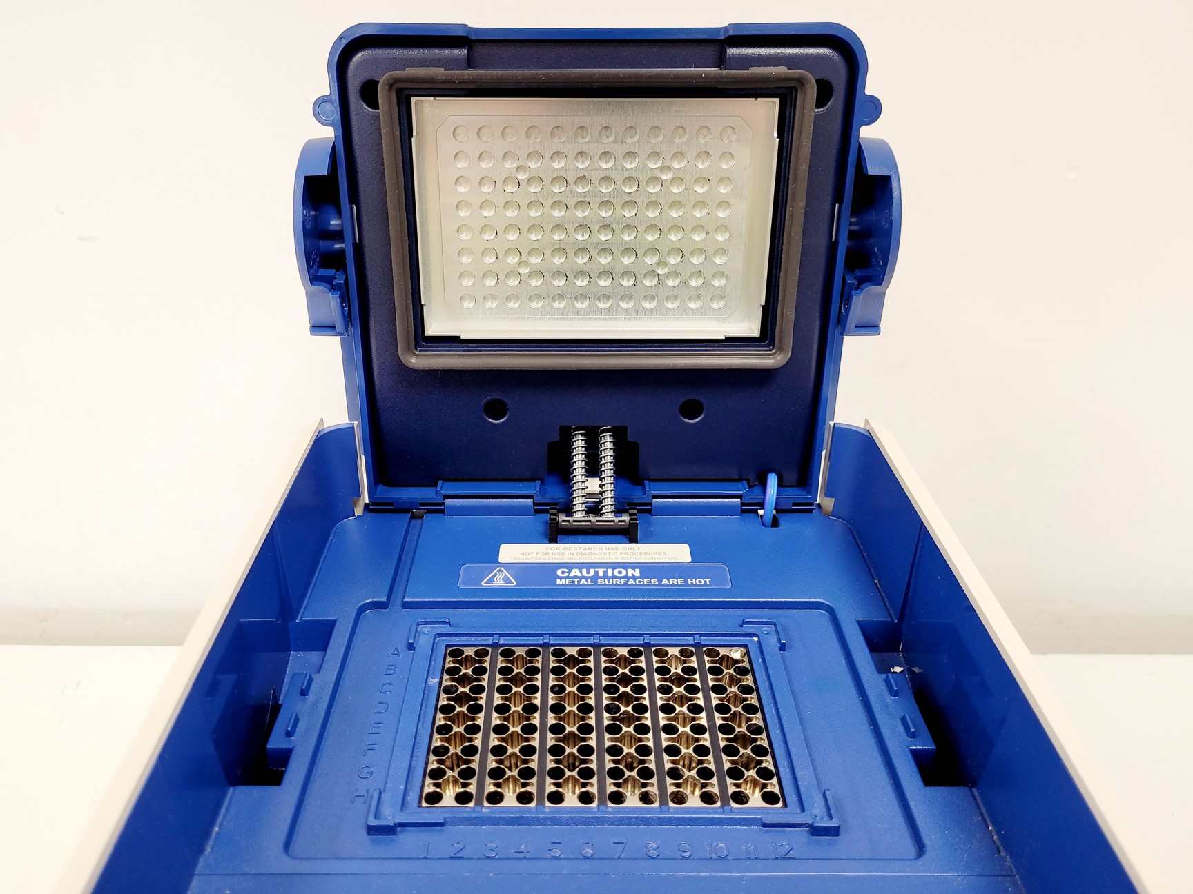 Image of Applied Biosystems Veriti 96 Well Thermal Cycler Lab