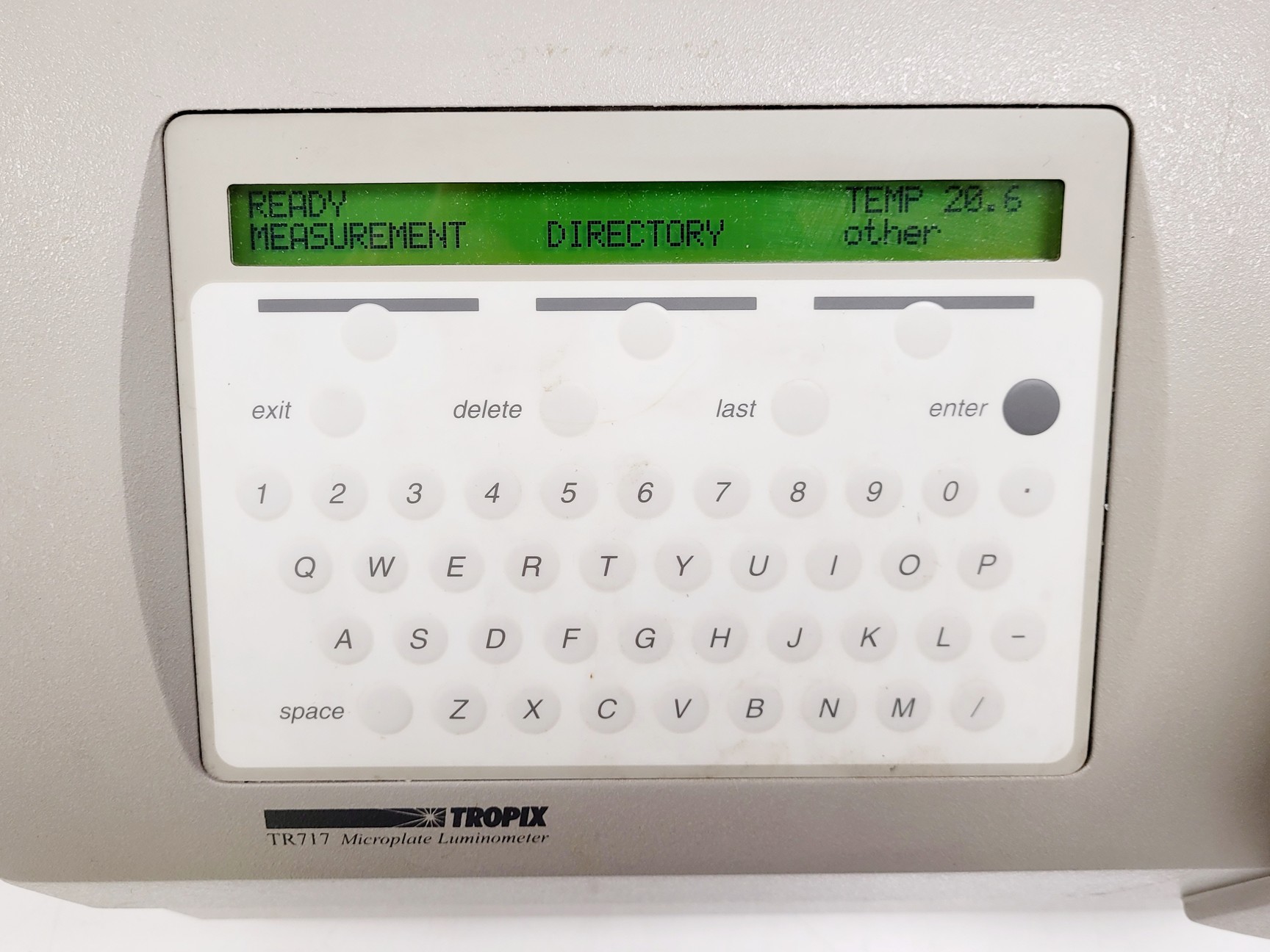 Image of PE Applied Biosystems Tropix TR717 Microplate Luminometer Lab