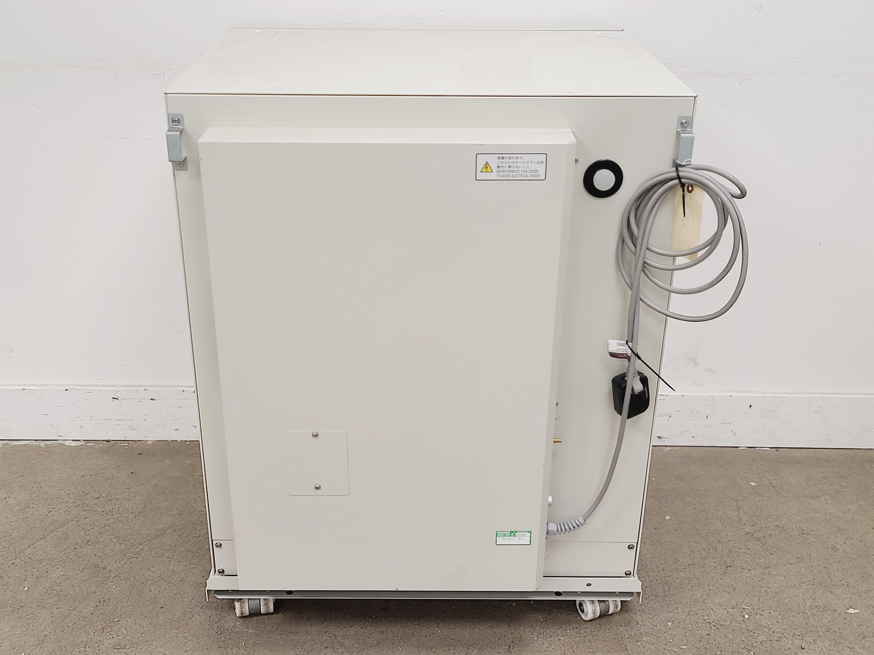 Image of Sanyo MCO-20AIC CO2 Incubator Lab