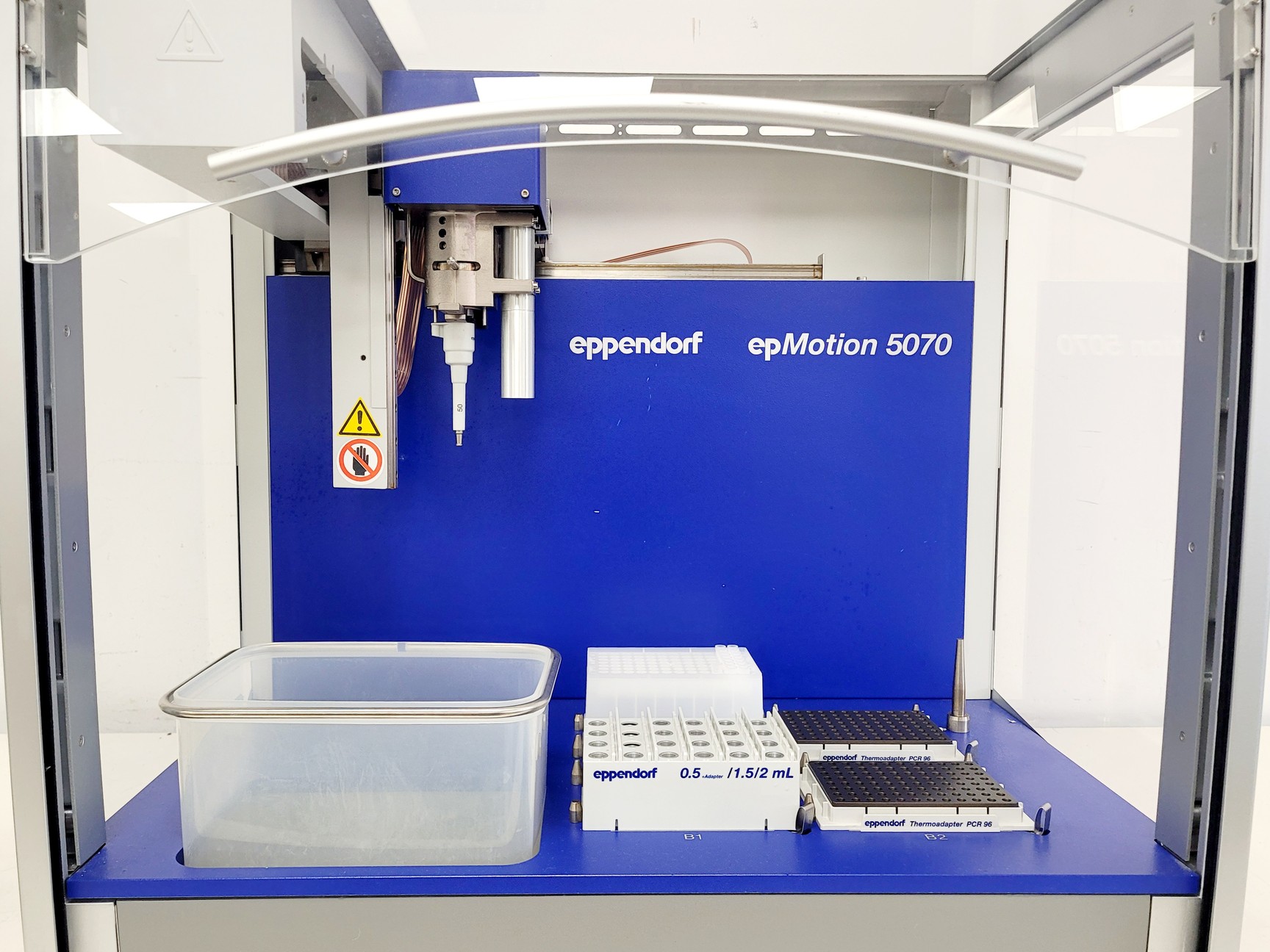 Image of Eppendorf epMotion 5070 Automated Pipetting Workstation Liquid Handler Lab