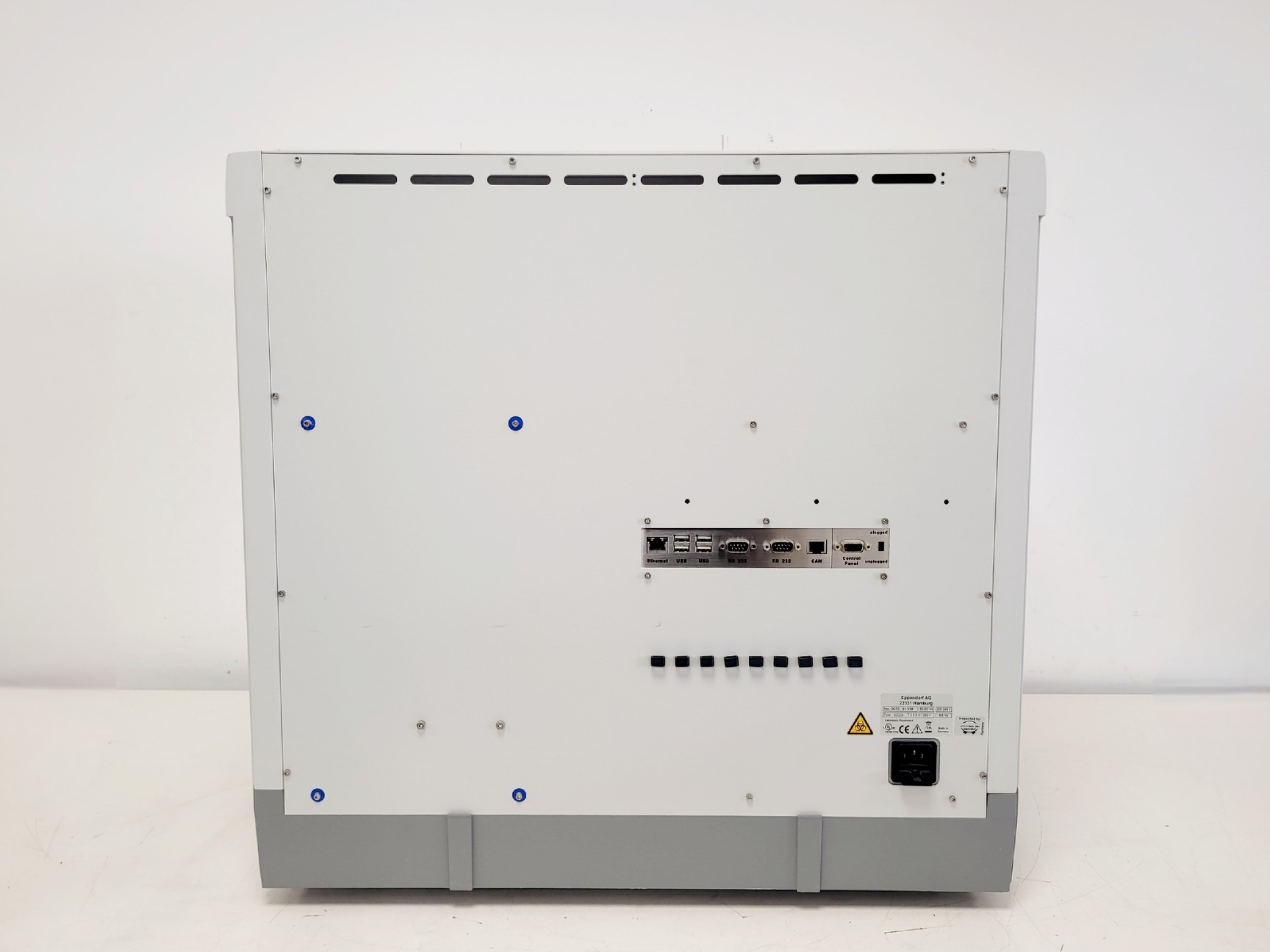 Image of Eppendorf epMotion 5070 Automated Pipetting Workstation Liquid Handler Lab