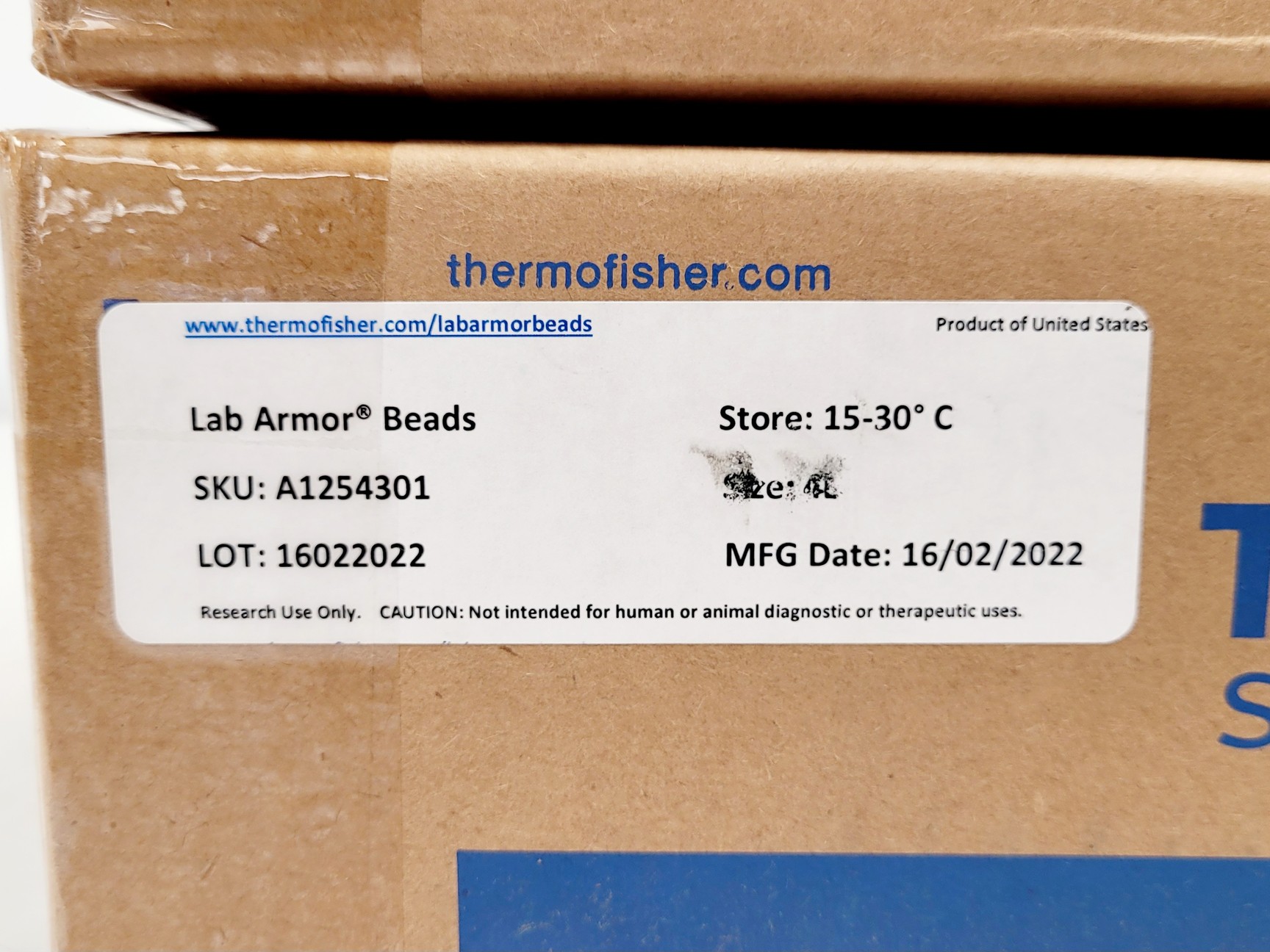 Image of 2 x 4L Boxes of Thermo Fisher Scientific Lab Armour Beads