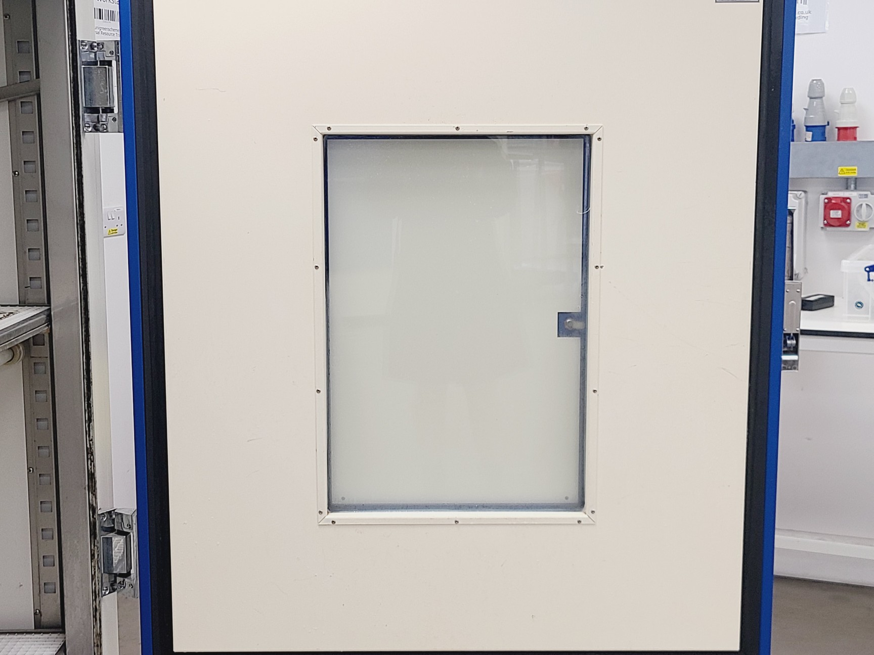 Image of Snijders Scientific Model MC1000VHOE-EVD Plant Growth Cabinet